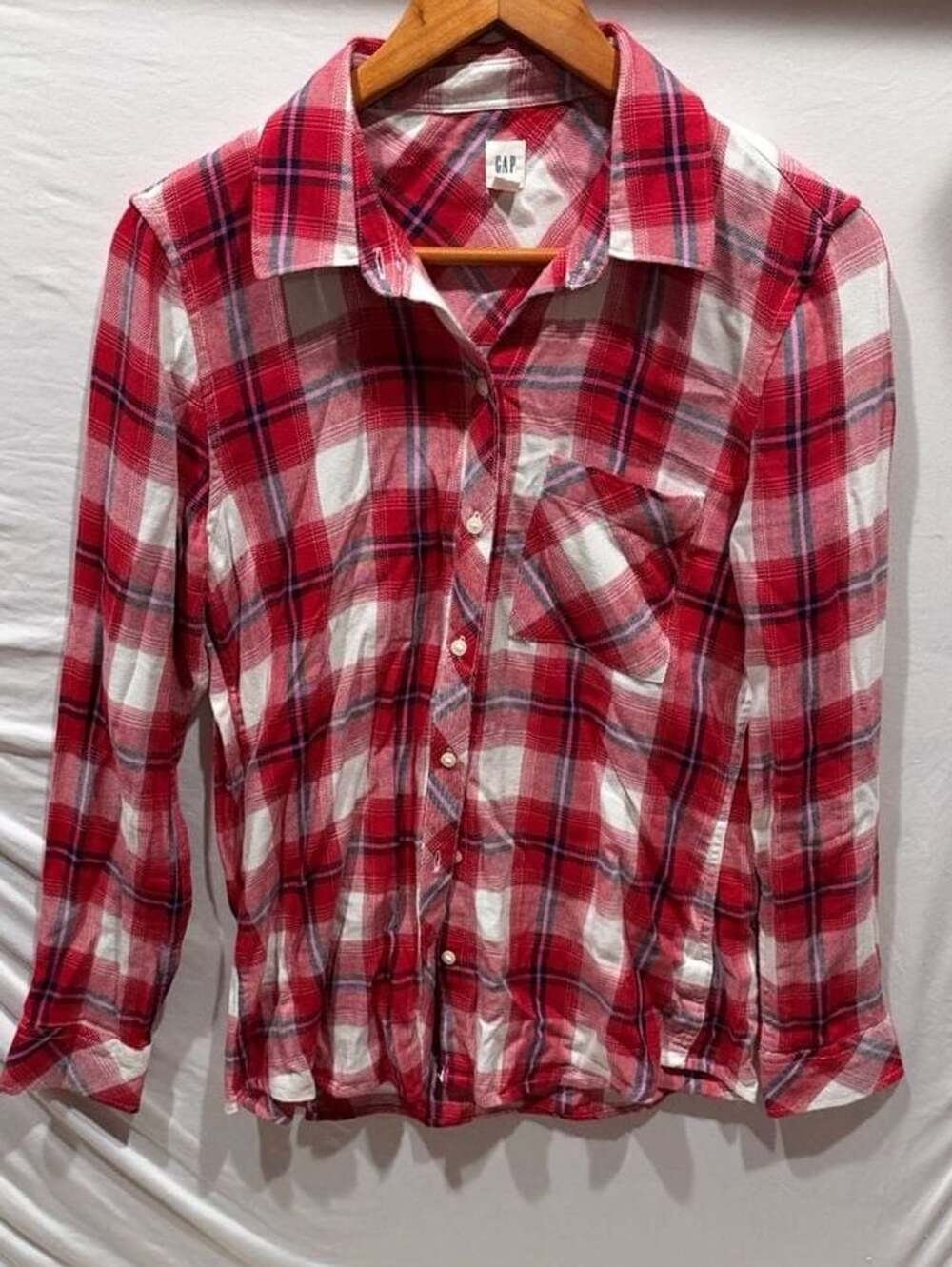 Gap Plaid Long Sleeve Button Down Shirt Size S Red White